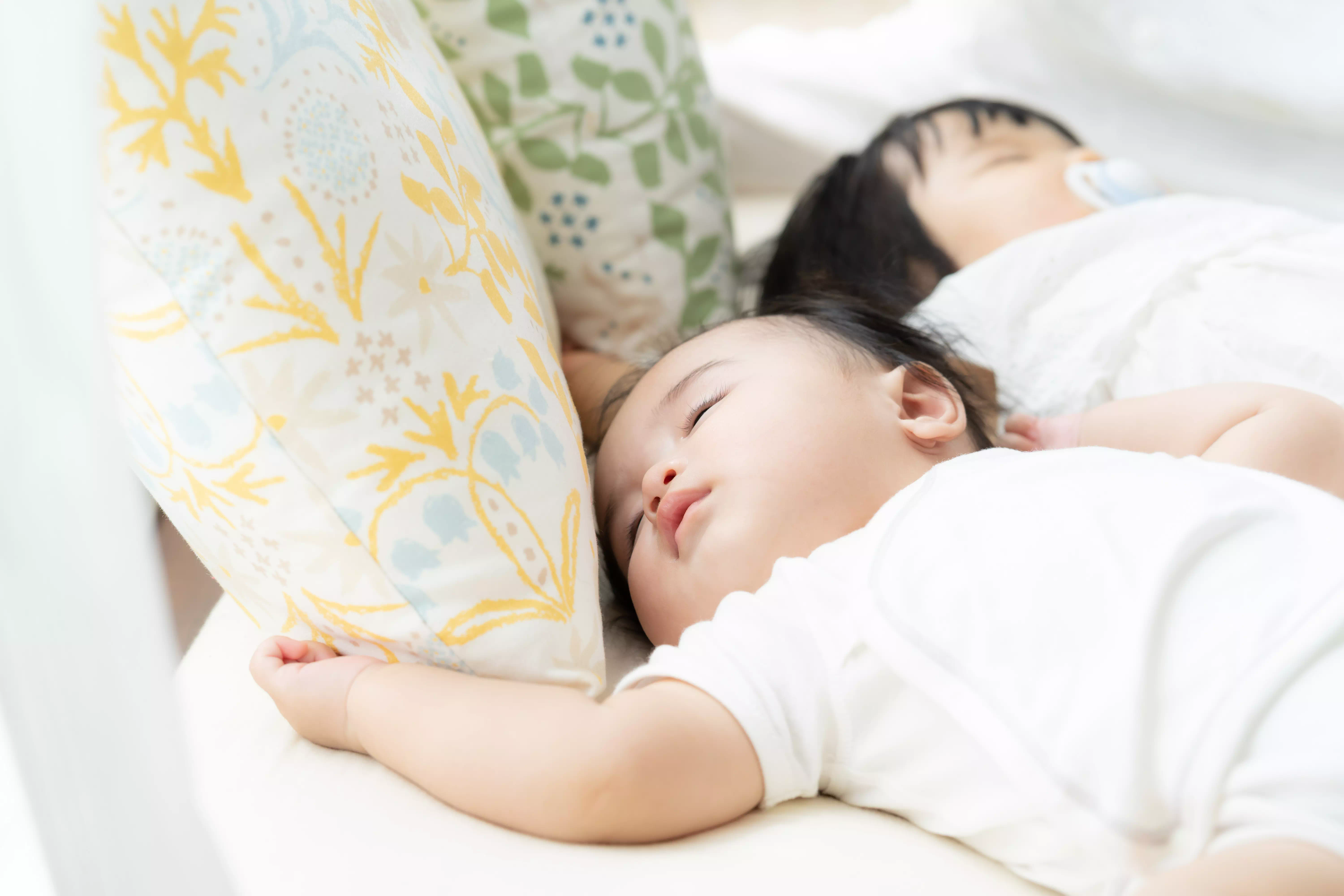 赤ちゃんの画像